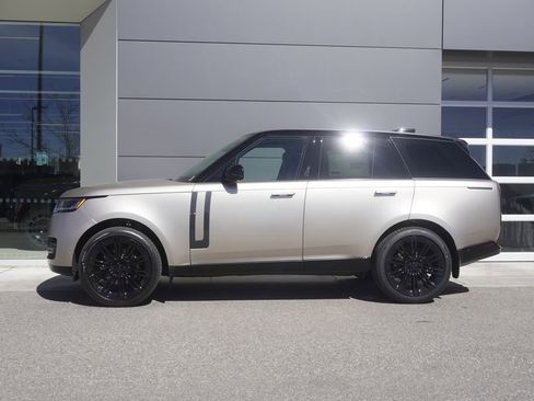 New 2026 Land Rover Range Rover SE AWD/4WD image 8