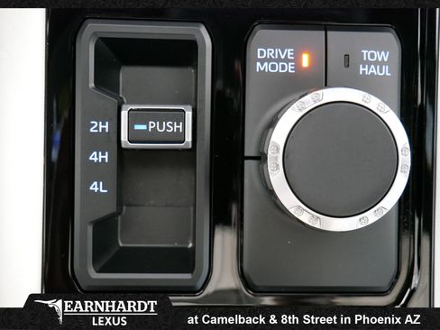 Used 2023 Toyota Sequoia Capstone AWD/4WD image 44