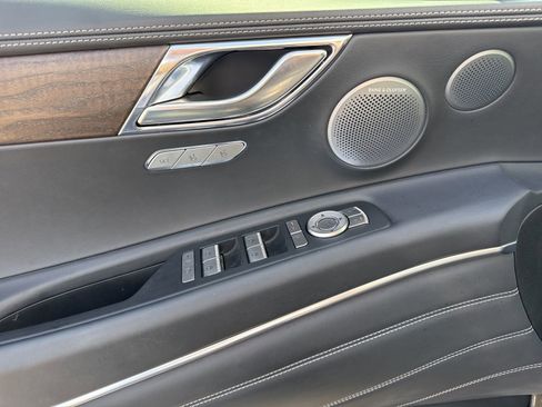 Used 2025 Genesis GV80 2.5T Prestige image 22