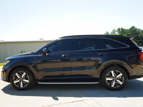 Used 2021 Kia Sorento S FWD image 23