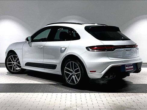 New 2026 Porsche Macan S image 3