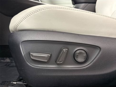 Certified 2025 Toyota RAV4 XLE Premium FWD image 28
