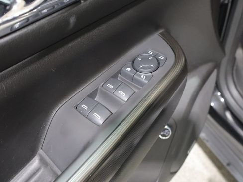 Used 2023 GMC Acadia SLT w/ Elevation Edition AWD/4WD image 15