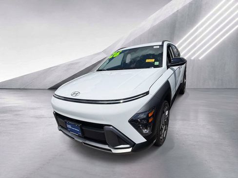 Certified 2026 Hyundai Kona SEL Premium AWD/4WD image 4