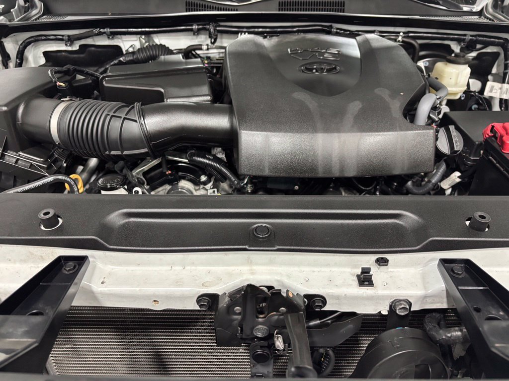 Used 2021 Toyota Tacoma TRD Sport w/ Technology Package AWD/4WD image 68
