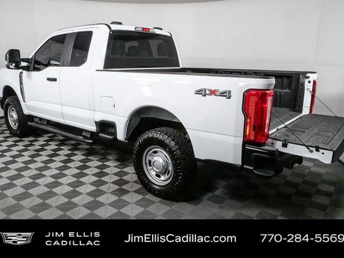 Used 2024 Ford F250 XL image 28