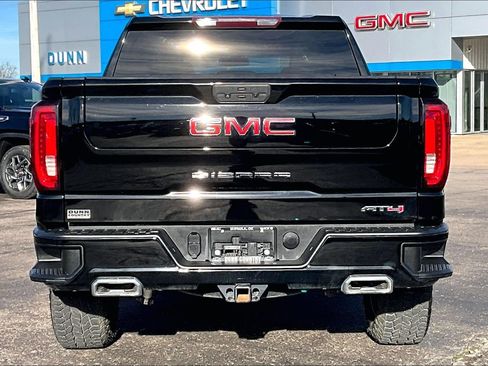 Used 2021 GMC Sierra 1500 AT4 image 4