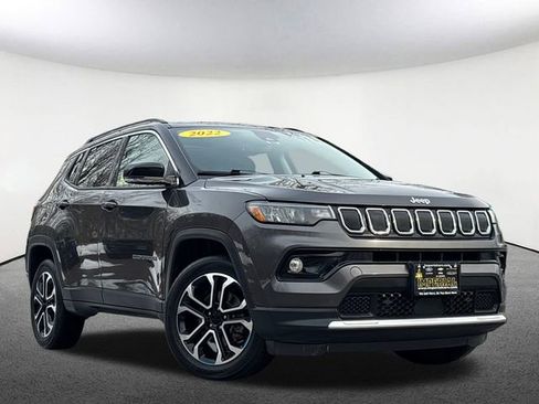 Used 2022 Jeep Compass Limited w/ Sun and Sound Group image 2