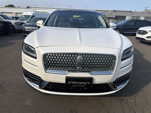 Used 2019 Lincoln Nautilus Reserve AWD/4WD image 11