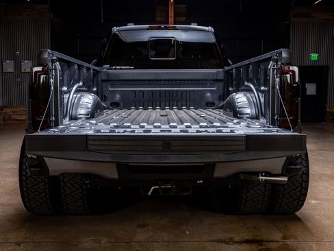 Used 2026 Ford F450 Platinum w/ Platinum Plus Package image 9