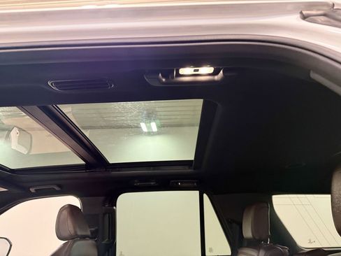 Used 2023 Ford Expedition Limited image 50