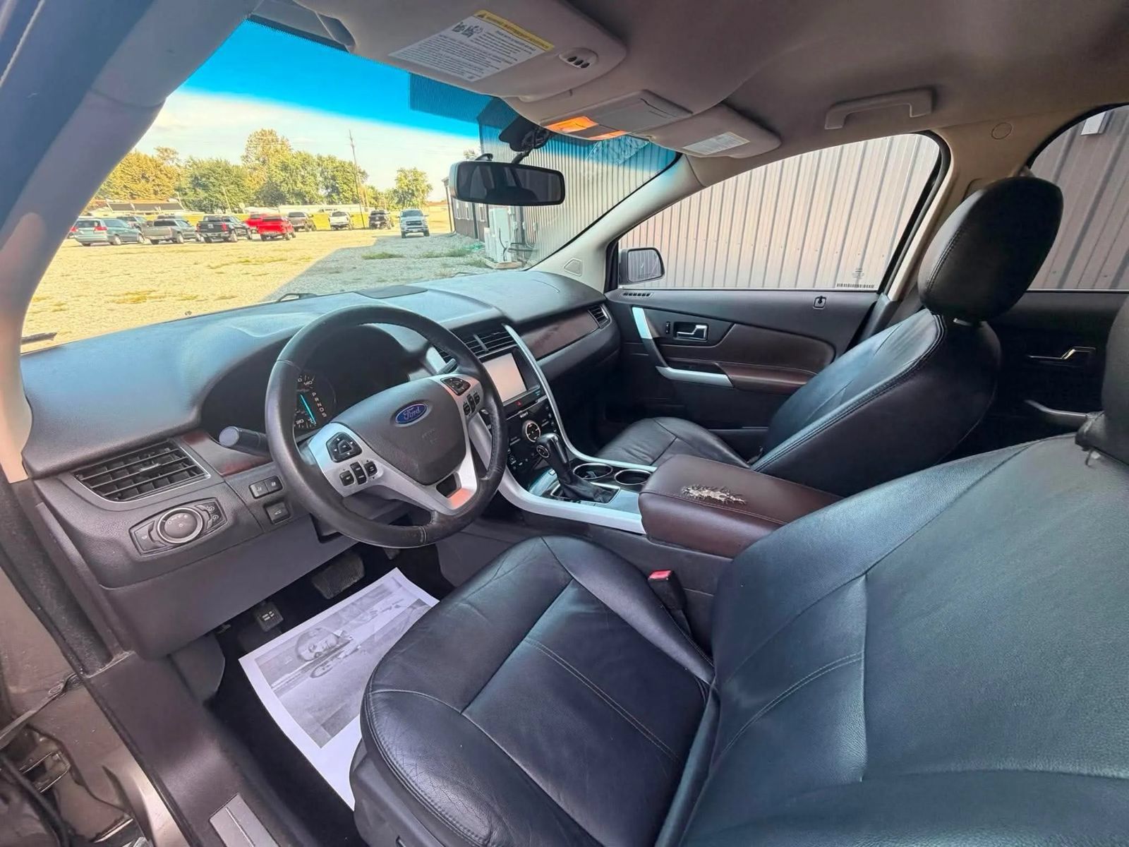 Used 2013 Ford Edge Limited w/ Driver Entry Pkg FWD image 9