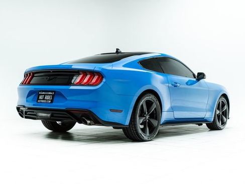 Used 2022 Ford Mustang Premium w/ Equipment Group 201A image 12