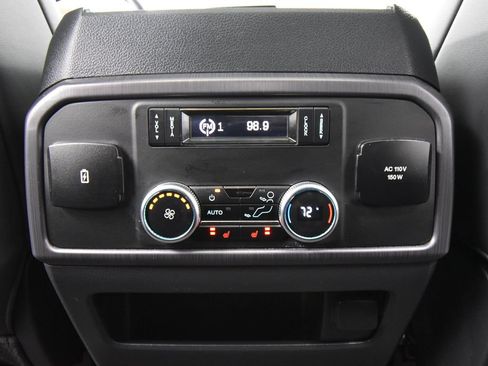 Used 2024 Ford Expedition Platinum AWD/4WD image 40