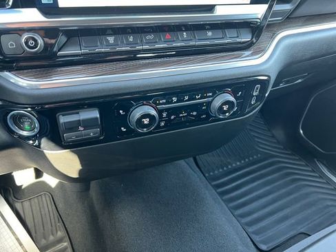 Certified 2025 Chevrolet Silverado 2500 LT w/ Convenience Package AWD/4WD image 15