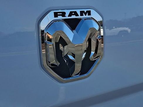Used 2023 RAM 3500 Tradesman w/ Chrome Appearance Group AWD/4WD image 29