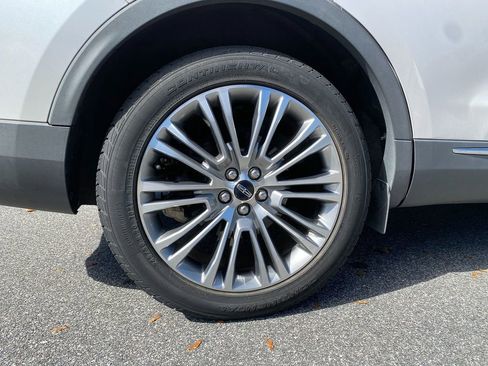 Used 2016 Lincoln MKX Reserve w/ Cargo Utility Package image 31