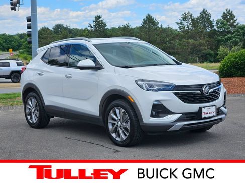 Certified 2021 Buick Encore GX Essence w/ Experience Buick Package AWD/4WD image 1