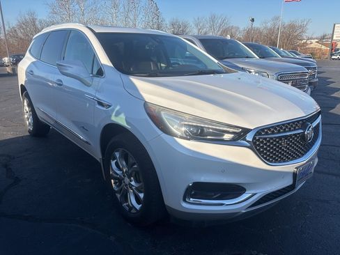 Used 2018 Buick Enclave Avenir image 6