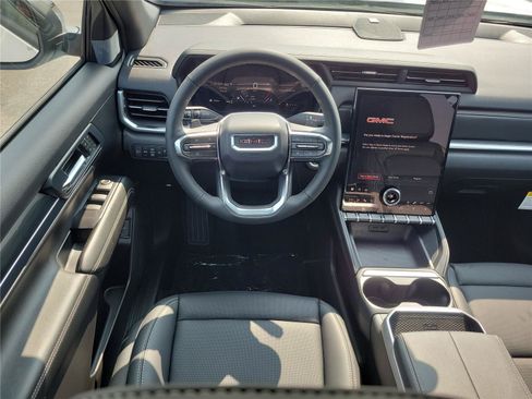 New 2027 GMC Terrain Elevation w/ Elevation Premium Package FWD image 10