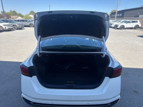 New 2026 Nissan Altima 2.5 SV FWD image 25