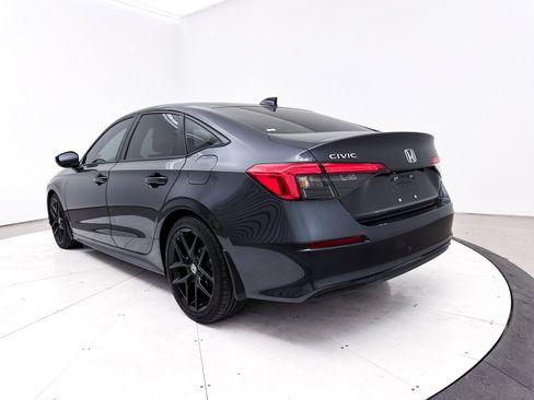 Used 2024 Honda Civic Sport image 14