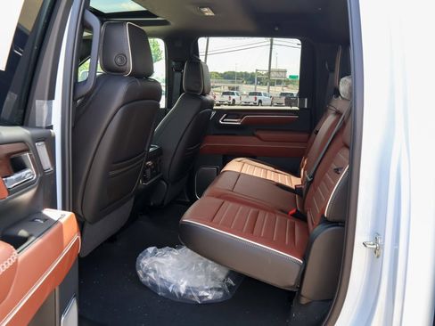 New 2026 GMC Sierra 2500 Denali Ultimate w/ Max Trailering Package AWD/4WD image 11