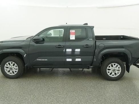 New 2026 Toyota Tacoma SR5 image 3
