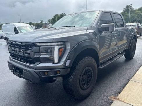 Used 2024 Ford F150 Raptor AWD/4WD image 8