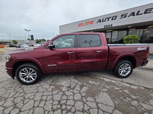 Used 2021 RAM 1500 Laramie w/ Laramie Southwest Edition AWD/4WD image 8