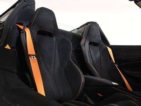 Used 2026 McLaren 750S Spider image 18