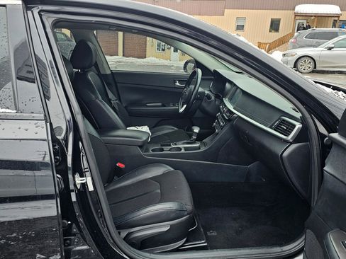 Used 2019 Kia Optima S w/ S Panoramic Sunroof Package image 6