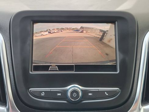 Used 2022 Chevrolet Equinox LT FWD image 6