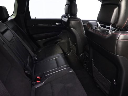 Used 2020 Jeep Grand Cherokee Trailhawk AWD/4WD image 18