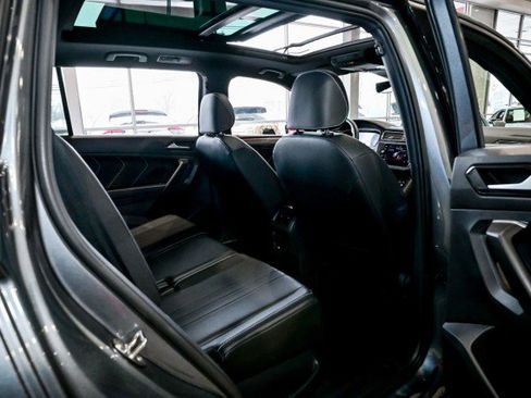 Used 2024 Volkswagen Tiguan SE R-Line image 23