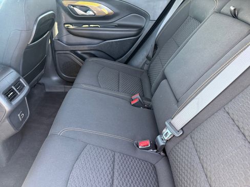 Used 2021 GMC Terrain SLE w/ Driver Convenience Package image 28