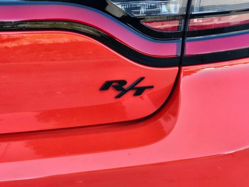 Used 2022 Dodge Charger R/T w/ Plus Group RWD image 31