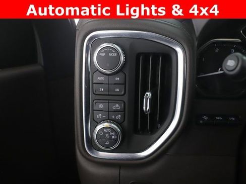 Used 2020 GMC Sierra 3500 Denali image 21