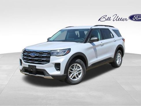 New 2026 Ford Explorer Active RWD image 1