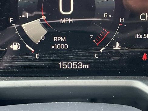 Used 2025 GMC Acadia Elevation image 38