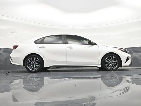 Used 2023 Kia Forte GT-Line FWD image 23
