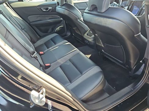 Used 2024 Volvo S60 B5 Plus FWD image 15