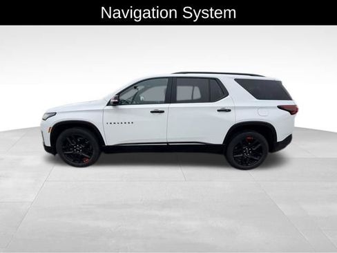 Used 2022 Chevrolet Traverse Premier w/ Redline Edition image 4