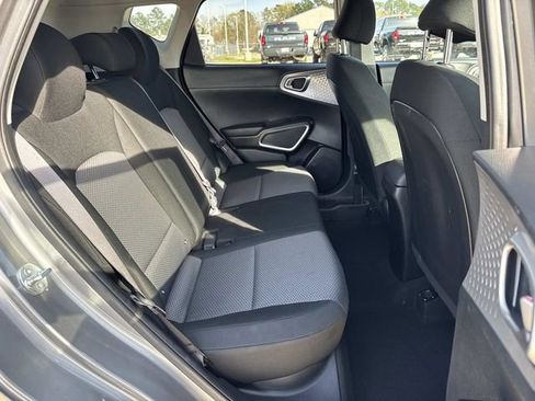 Used 2023 Kia Soul LX w/ Option Group 015 image 13