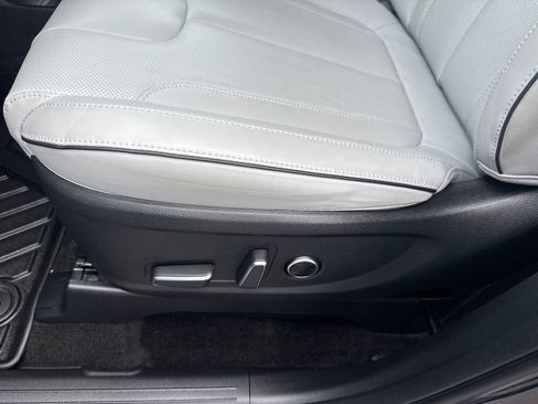 Certified 2024 Hyundai Palisade SEL AWD/4WD image 11