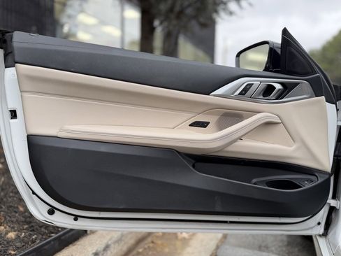 Used 2023 BMW 430i xDrive Convertible w/ M Sport Package image 28