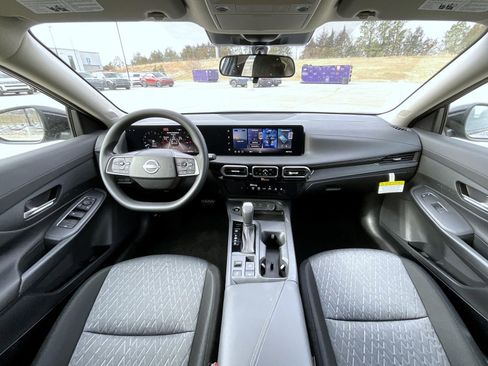 New 2026 Nissan Sentra SV FWD image 15
