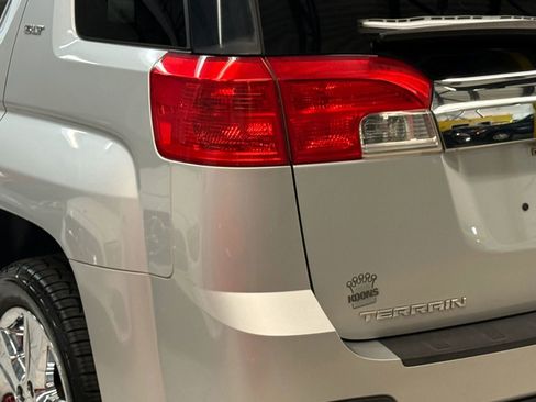 Used 2014 GMC Terrain SLT FWD image 12