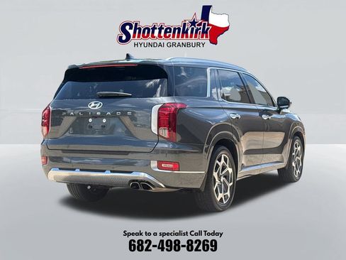 Used 2021 Hyundai Palisade Calligraphy FWD image 6