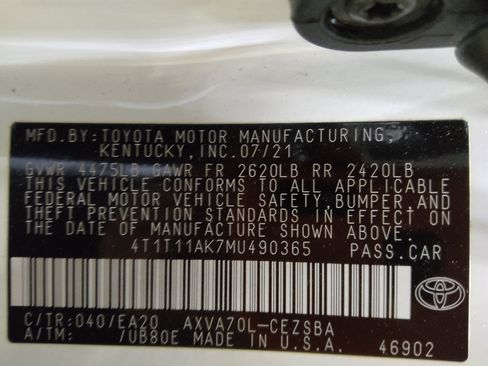 Used 2021 Toyota Camry SE w/ Convenience Package FWD image 33